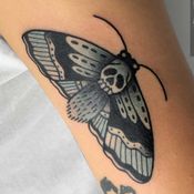 Dacapo Tattoo & Piercing tatuajes guille 1